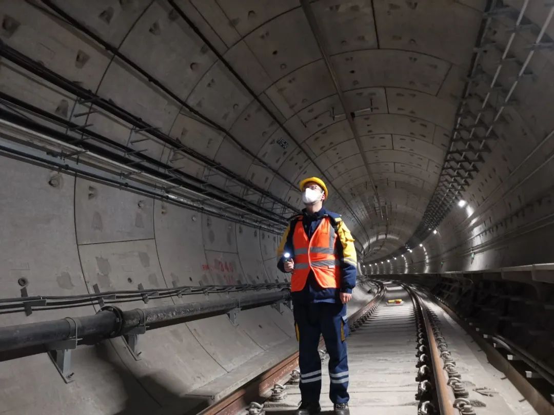 定圖2.jpg 定圖2.jpg